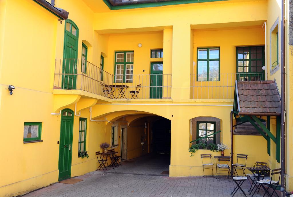 Guest house Hauser-bodnar Haz *